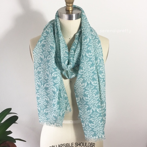 Lands' End Accessories - LANDS’ END Oblong Scarf Shawl